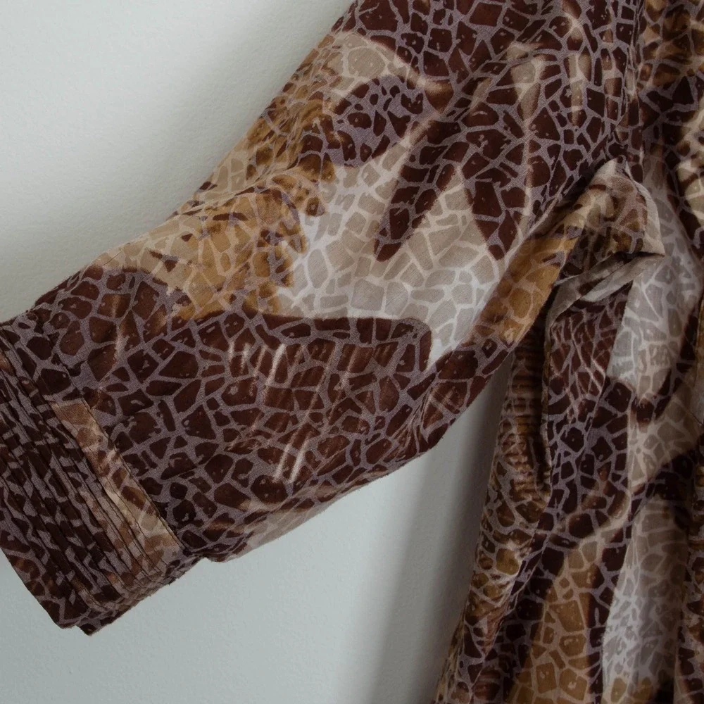 Coldwater Creek Womens 2X Animal Print Pleated Button Front Tunic Top Artsy Work - Picture 4 of 9